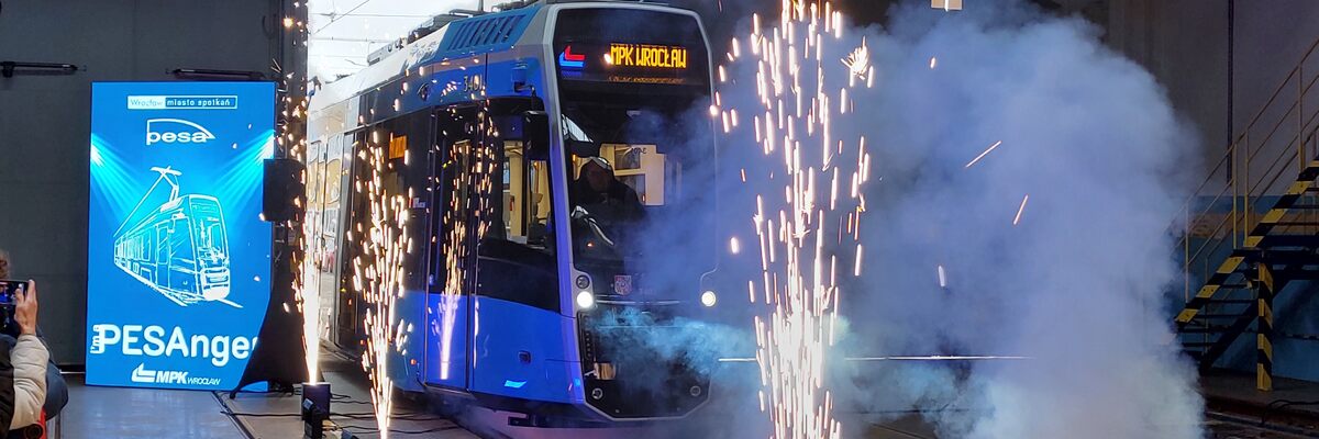 Wrocławskie MPK dostanie 200 mln zł z programu „FENIKS”. Na co pójdą te pieniądze?