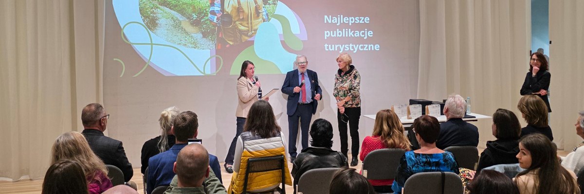 Publikacja o zamkach i pałacach Dolnego Śląska wyróżniona w prestiżowym konkursie