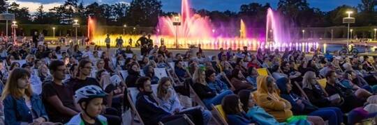 Kino letnie na Pergoli 2025. W repertuarze świeże produkcje filmowe [REPERTUAR]