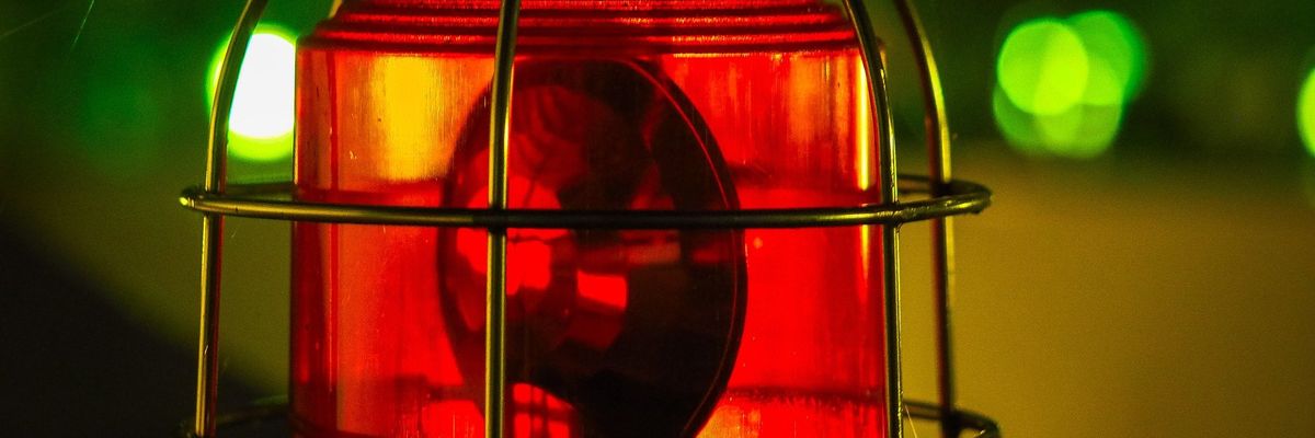 We Wrocławiu zawyły syreny. To tylko testy straży pożarnej