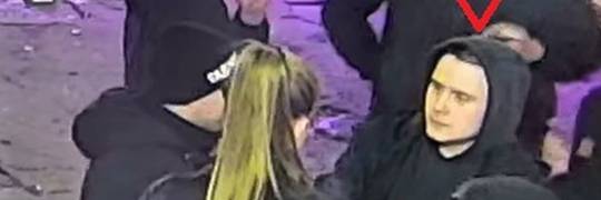 Wrocław: Pobicie w pasażu Niepolda. Policja szuka tych 5 mężczyzn  [WIZERUNKI]