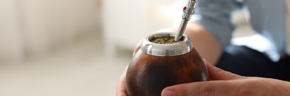 Rytuał yerba mate – jak wybrać naczynko do yerby oraz przygotować napar?