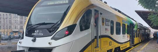 300 km zrewitalizowanych linii kolejowych na Dolnym Śląsku. Kolejowa rewolucja w regionie nie ustaje