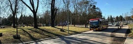Wrocław: Ultrawąskie skrzyżowanie zostanie przebudowane. Będzie też nowy parking na 90 samochodów