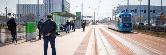 Wydzielony korytarz autobusowy na Bardzkiej jest już gotowy. Otwarcie w sobotę!