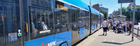 Wykolejenie i awaria w centrum Wrocławia. Tramwaje nie będą jeździć do jutra!