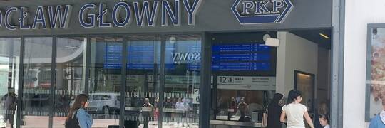 Wrocław: Opóźnienia pociągów w związku z awarią. Utrudnienia nawet do końca dnia!