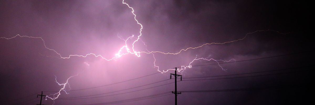 Wrocław: Dziś gwałtowne burze i nie tylko! Dwa ostrzeżenia i Alert RCB [20.06.2022]