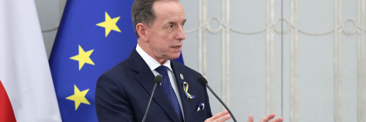 Marszałek senatu Tomasz Grodzki we Wrocławiu. Będzie obradować i świętować