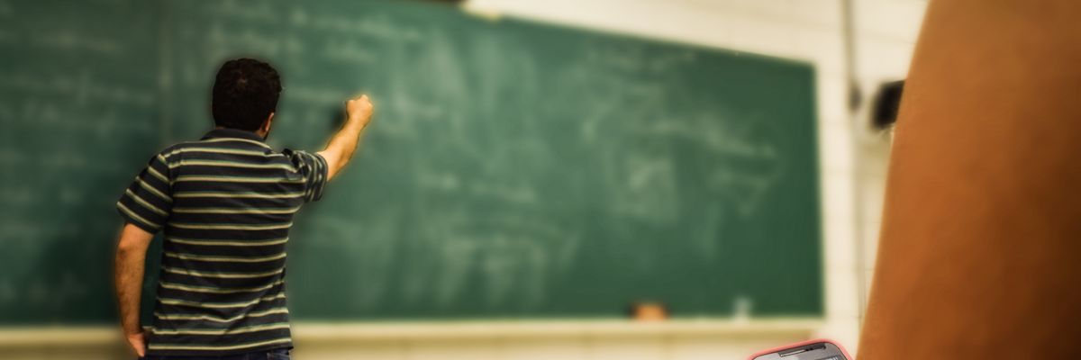 Na Dolnym Śląsku zaczyna brakować nauczycieli. Mają uczyć emeryci i studenci