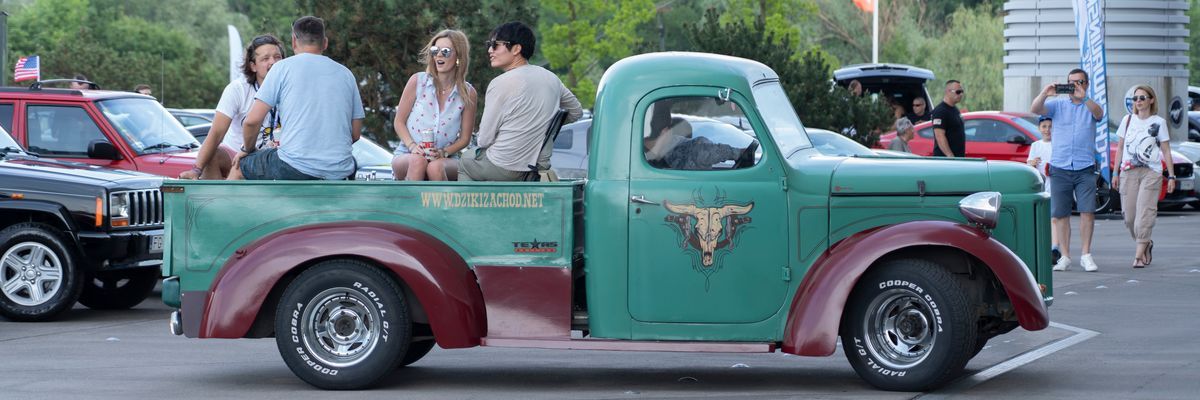 American Cars Mania we Wrocławiu. Zobacz perełki amerykańskiej motoryzacji [ZDJĘCIA]